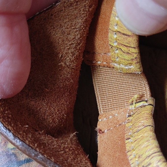 Icon Clogs Size 6 - Picture 6 of 9